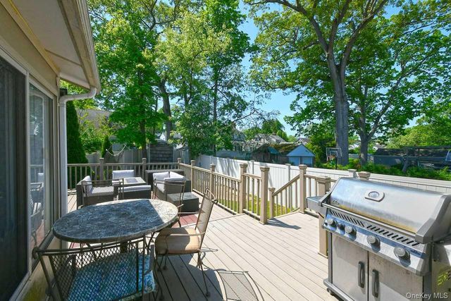 548 Stratford Road, South Hempstead, NY 11550