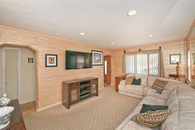 548 Stratford Road, South Hempstead, NY 11550