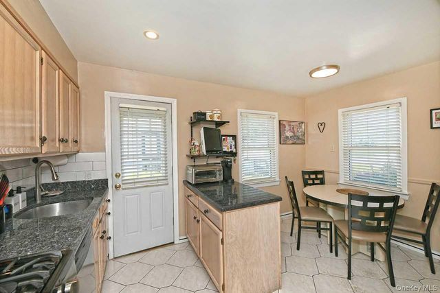 548 Stratford Road, South Hempstead, NY 11550