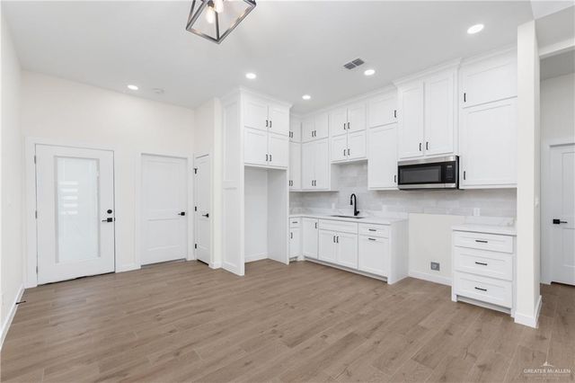 712 W 25th Street, Mission, TX 78572