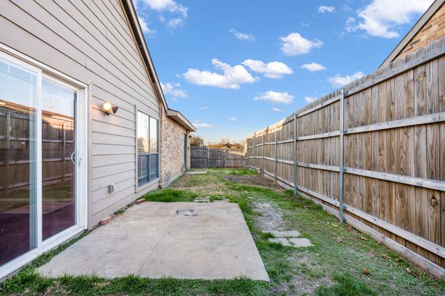 4638 Carr Street, The Colony, TX 75056
