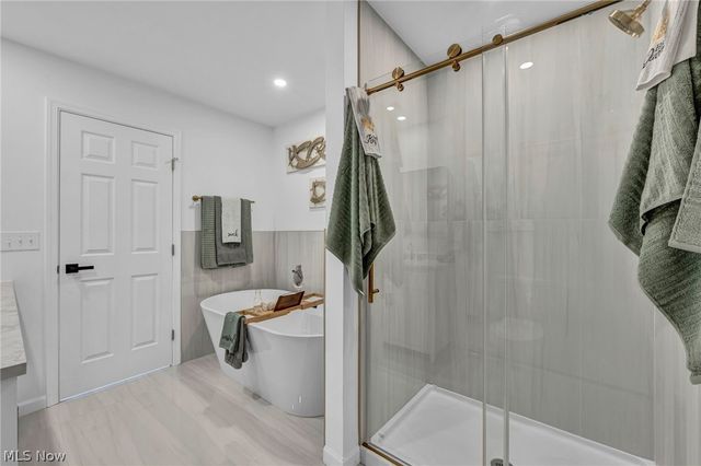 16801 Raymond, Maple Heights, OH 44137