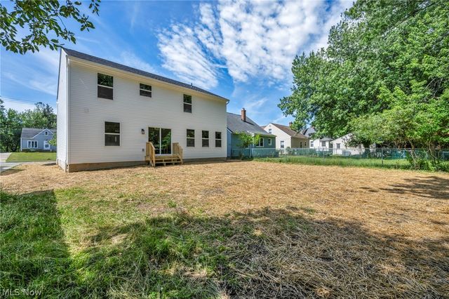 16801 Raymond, Maple Heights, OH 44137