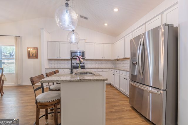 401 Daffodil Drive, Temple, GA 30179
