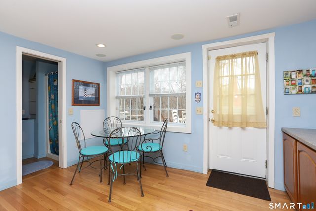 52 Jefferson Avenue, Danbury, CT 06810