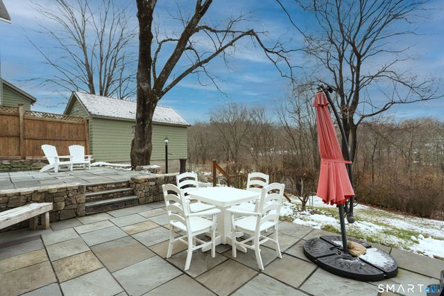 52 Jefferson Avenue, Danbury, CT 06810