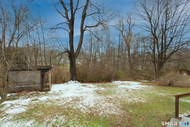 52 Jefferson Avenue, Danbury, CT 06810