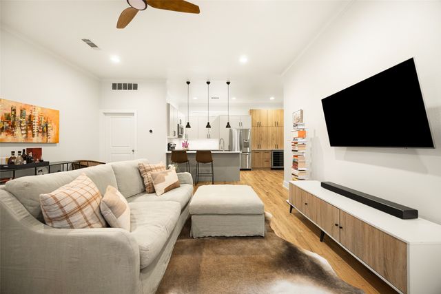 5711 Ross Avenue 6, Dallas, TX 75206