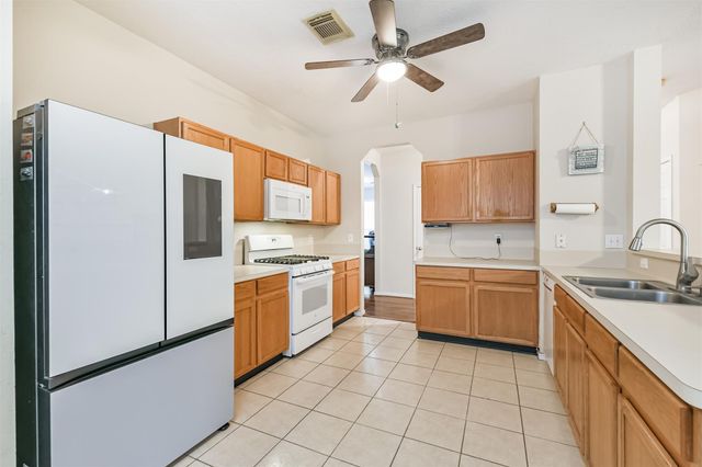 22022 Willow Downs Drive, Tomball, TX 77375