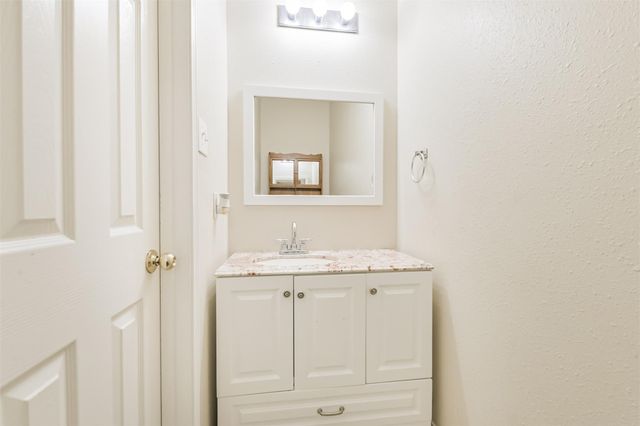 22022 Willow Downs Drive, Tomball, TX 77375