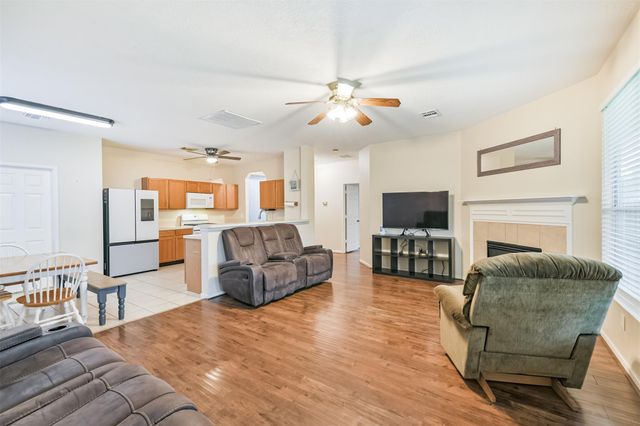 22022 Willow Downs Drive, Tomball, TX 77375