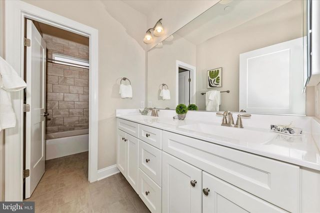 112 WHIRLAWAY CT. CT, Westminster, MD 21157