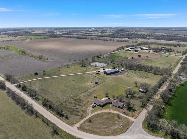 1244 Losak Road, Lorena, TX 76655