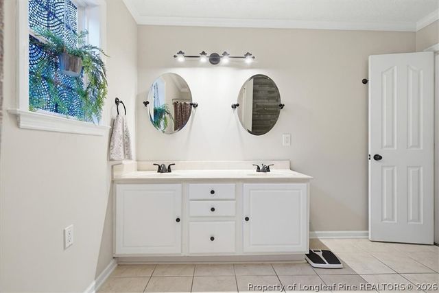 1005 Harvest Grove Court, Hope Mills, NC 2848