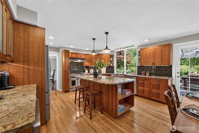 15201 162nd Avenue SE, Renton, WA 98058