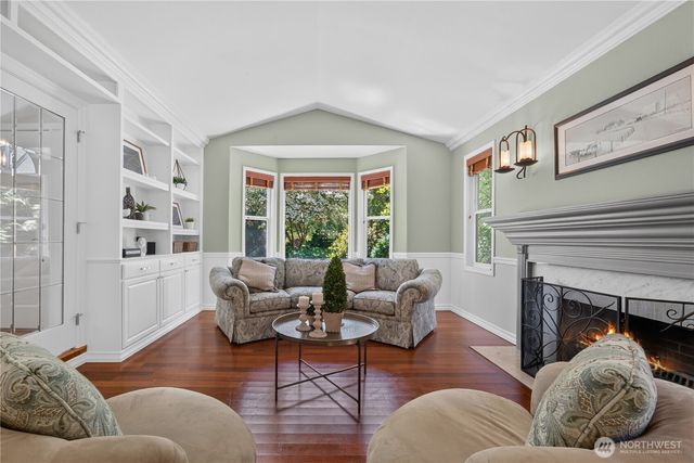 15201 162nd Avenue SE, Renton, WA 98058