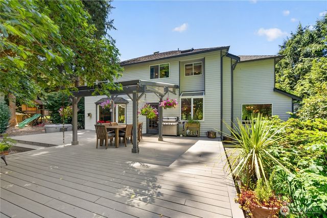 15201 162nd Avenue SE, Renton, WA 98058