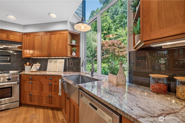 15201 162nd Avenue SE, Renton, WA 98058