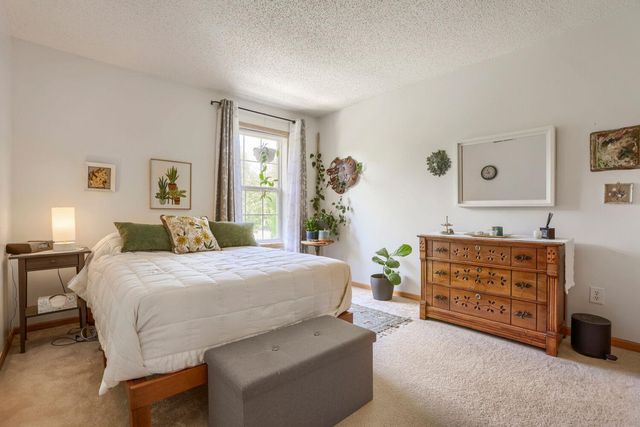 11041 Fergus Street NE B, Blaine, MN 55449
