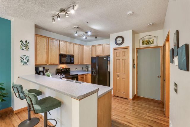 11041 Fergus Street NE B, Blaine, MN 55449