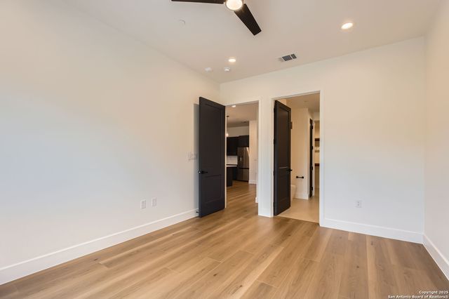 10899 S Hausman Rd 201, San Antonio, TX 78249