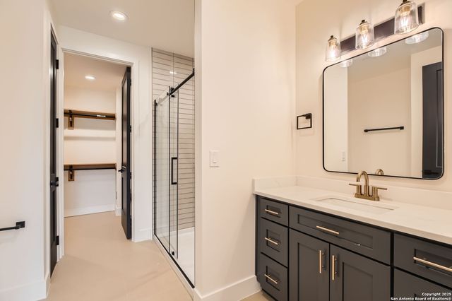 10899 S Hausman Rd 201, San Antonio, TX 78249