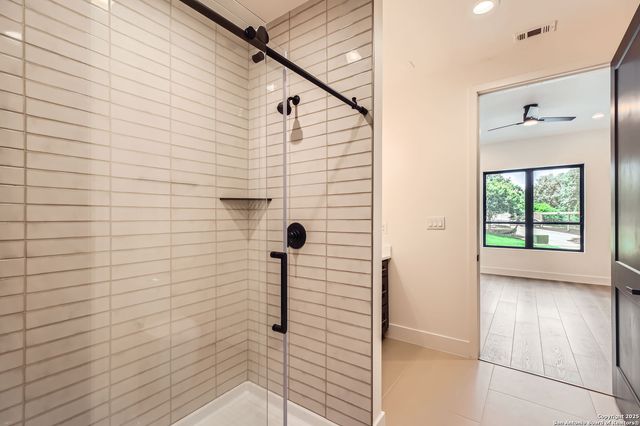 10899 S Hausman Rd 201, San Antonio, TX 78249