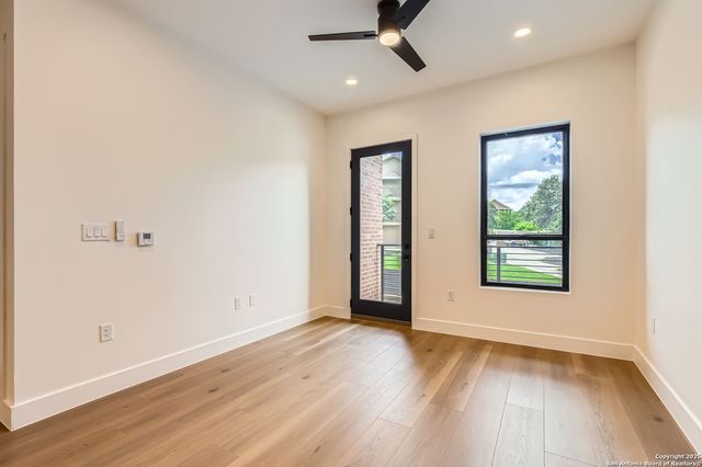 10899 S Hausman Rd 201, San Antonio, TX 78249