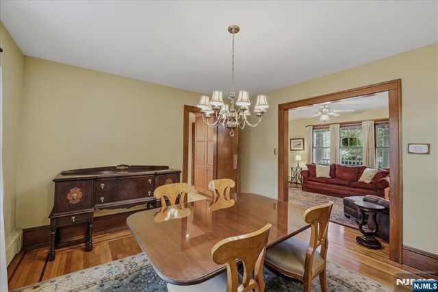 15 Short Place, Harrington Park, NJ 07640