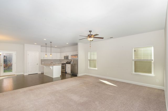 127 Auxley Ct, White House, TN 37188