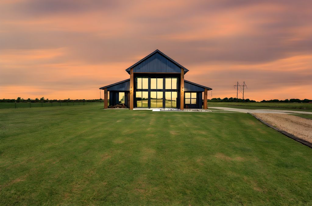 751 Almand Road, Palmer, TX 75152