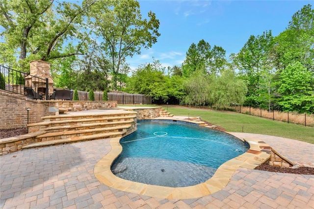 4621 QUAIL Court, Flowery Branch, GA 30542