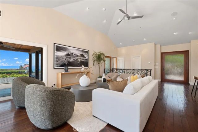 535 High Dr, Laguna Beach, CA 92651