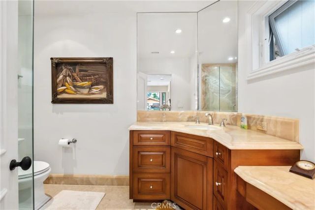 535 High Dr, Laguna Beach, CA 92651