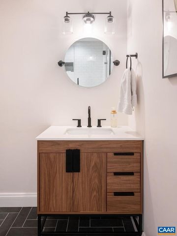 503 NE 2ND ST, Charlottesville, VA 22902