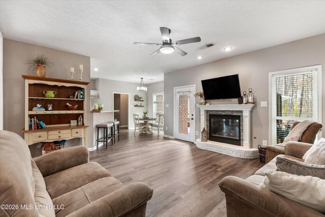 4912 Jessica Drive, Southaven, MS 38672