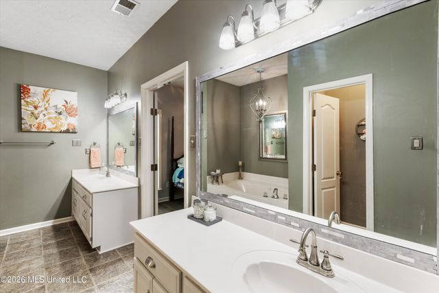 4912 Jessica Drive, Southaven, MS 38672