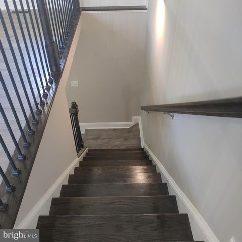 1419 E ST, Woodbridge, VA 22191