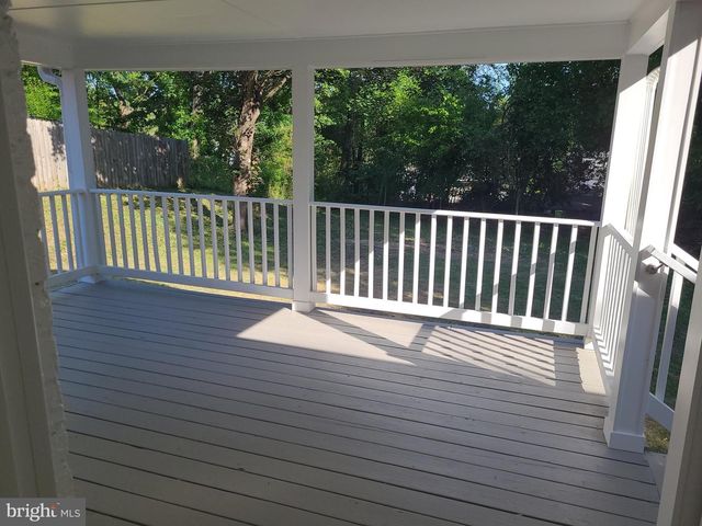 1419 E ST, Woodbridge, VA 22191