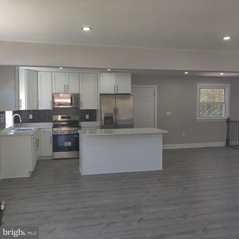 1419 E ST, Woodbridge, VA 22191