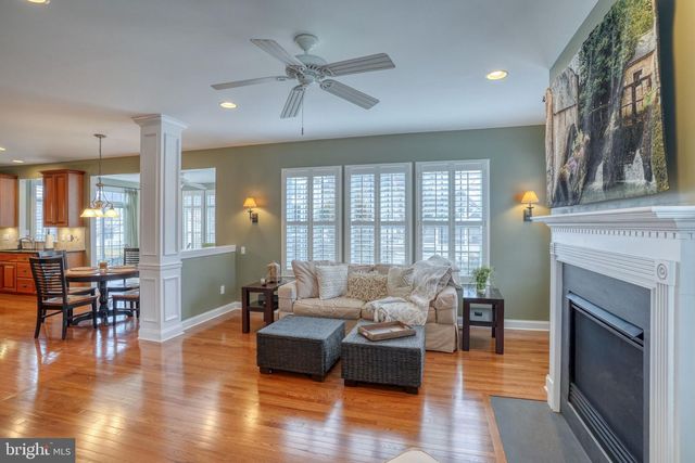 241 WICKERBERRY DR, Middletown, DE 19709