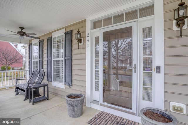 241 WICKERBERRY DR, Middletown, DE 19709