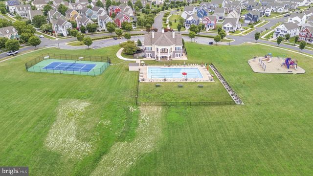 241 WICKERBERRY DR, Middletown, DE 19709