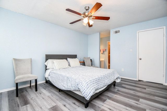 8405 Wilcrest Drive 3012, Houston, TX 77072