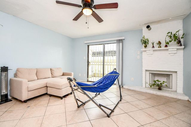 8405 Wilcrest Drive 3012, Houston, TX 77072