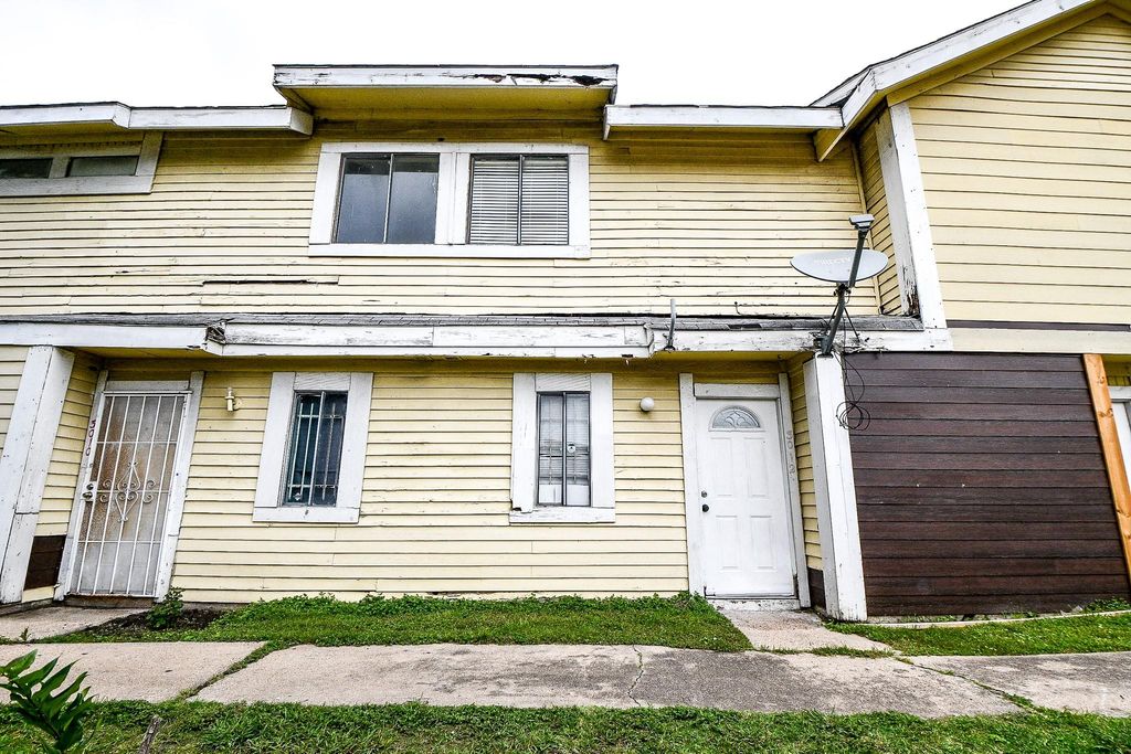 8405 Wilcrest Drive 3012, Houston, TX 77072