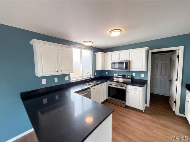 519 Steepleton Court, Ballwin, MO 63021