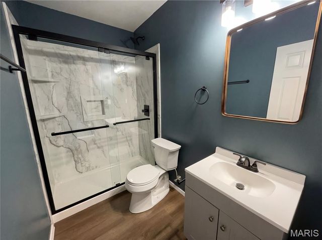 519 Steepleton Court, Ballwin, MO 63021