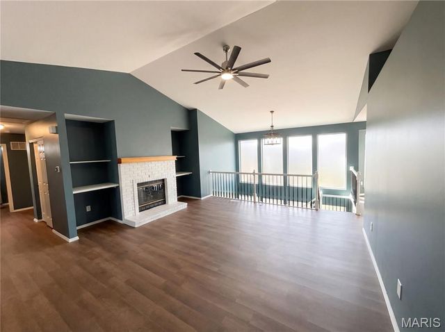 519 Steepleton Court, Ballwin, MO 63021