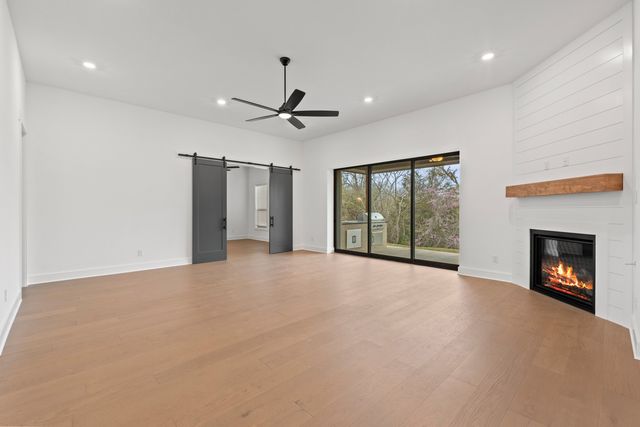 106 Shumard Oak Drive, Krugerville, TX 76227